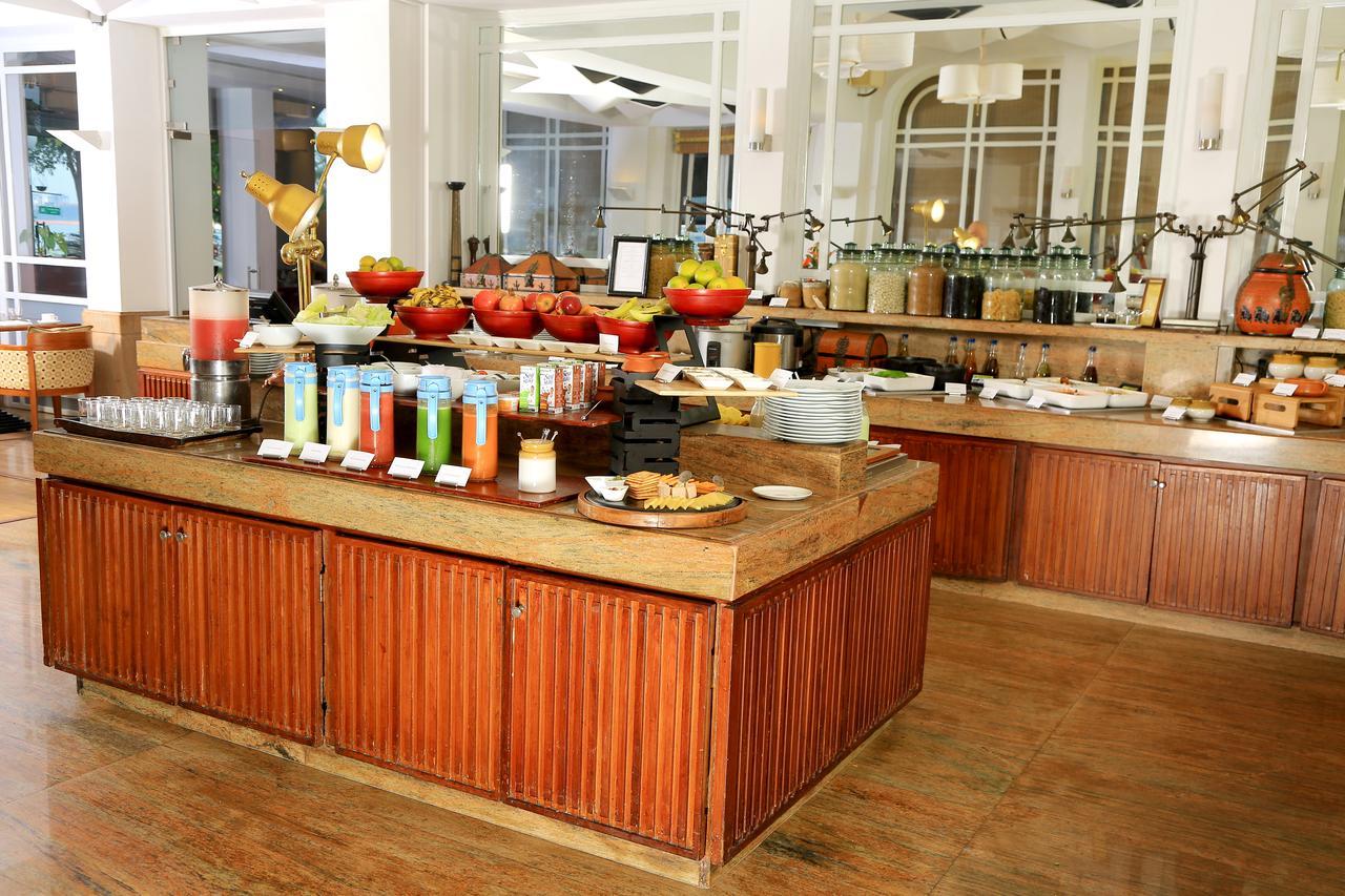 Taj Malabar Resort&Spa, Cochin. Kochi Exteriör bild